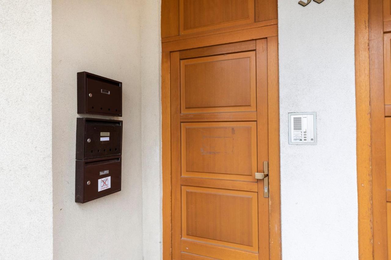 Beautiful And Romantic Penthouse With Two Terraces براتسيلافا المظهر الخارجي الصورة