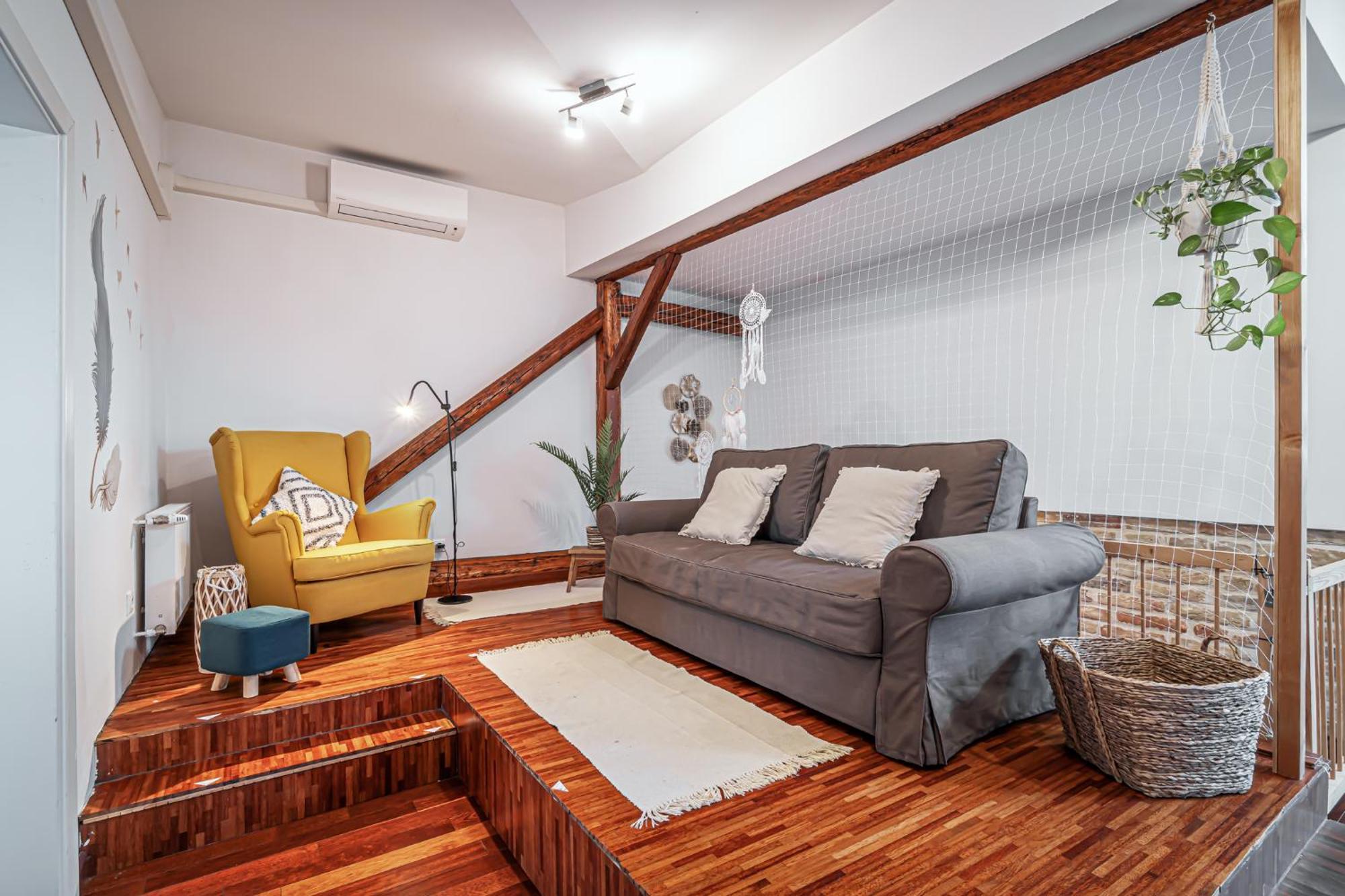 Beautiful And Romantic Penthouse With Two Terraces براتسيلافا المظهر الخارجي الصورة